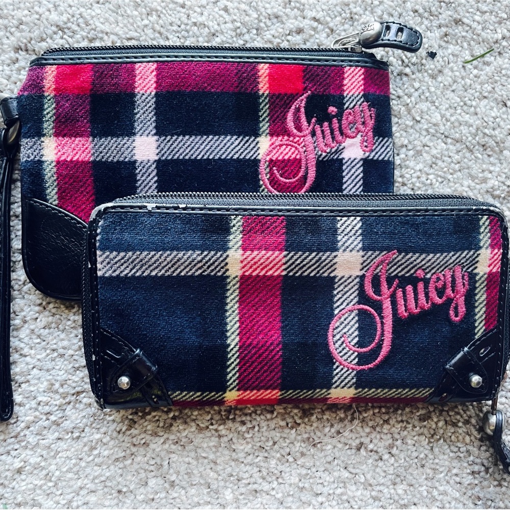 Juicy Couture Wallet and Wristlet
